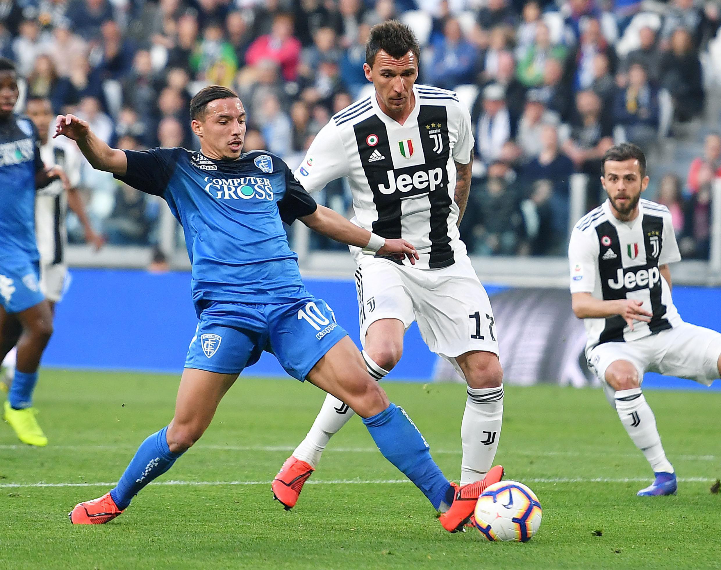 德劳伦蒂斯：孔蒂正带领球队重回正轨，球员也听从了他的指示