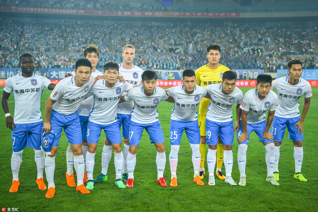 随着保罗在本赛季结束后退役，梦八仅剩下詹姆斯一人还未退役