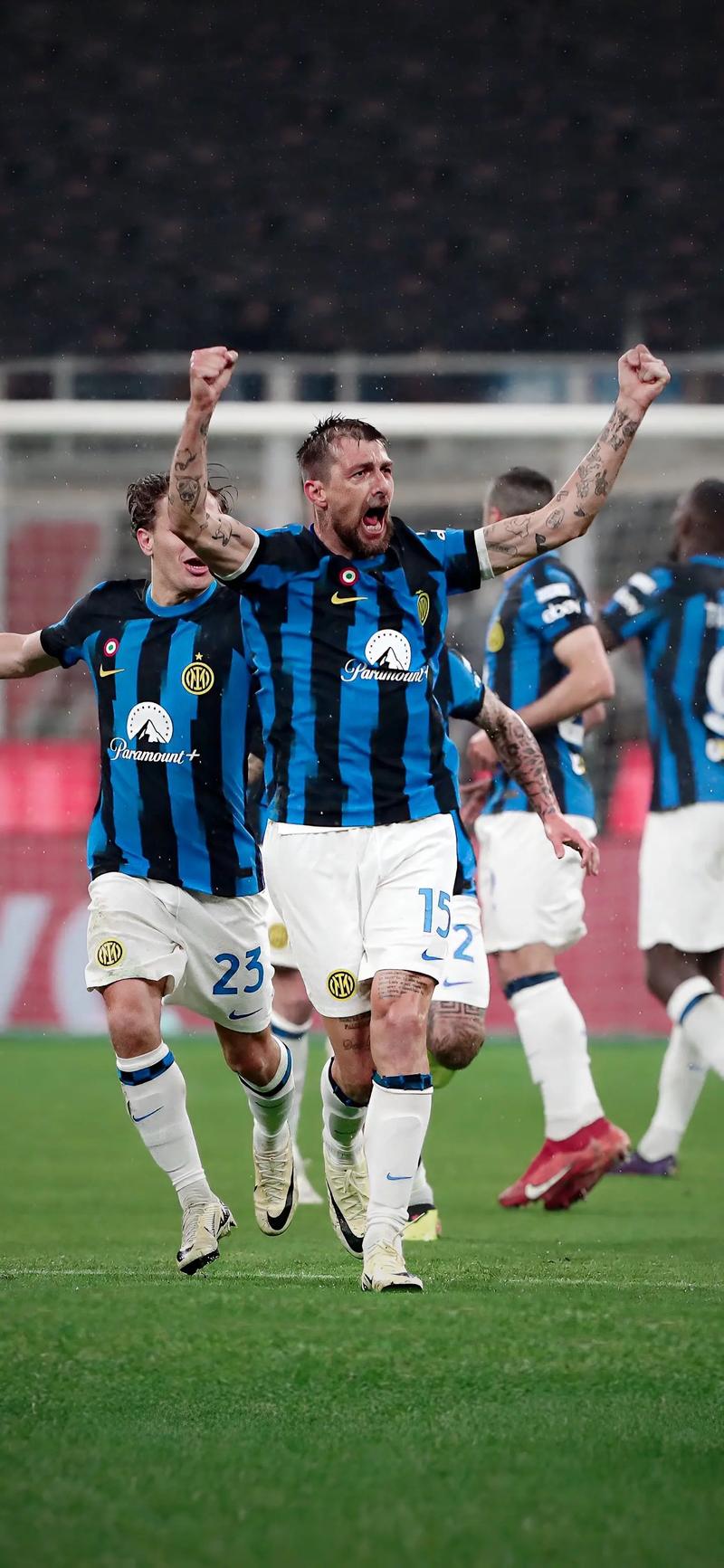 科莫5-1大胜都灵，阿达伊梅开二度，巴图里纳破门