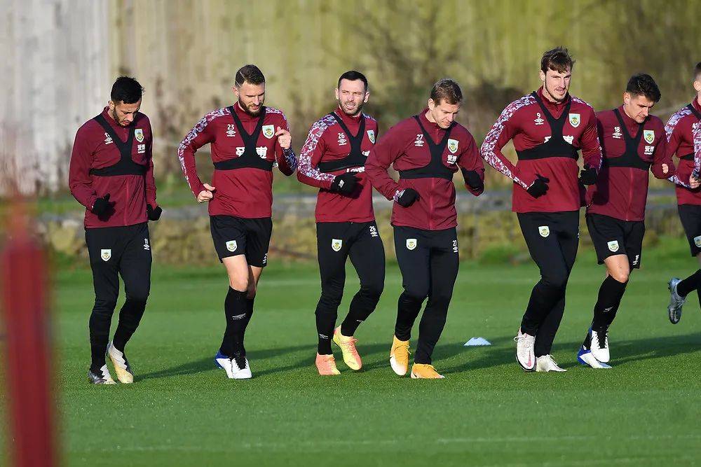 老鹰vs子弹前瞻：两队近期状态低迷，进攻火力决定走向