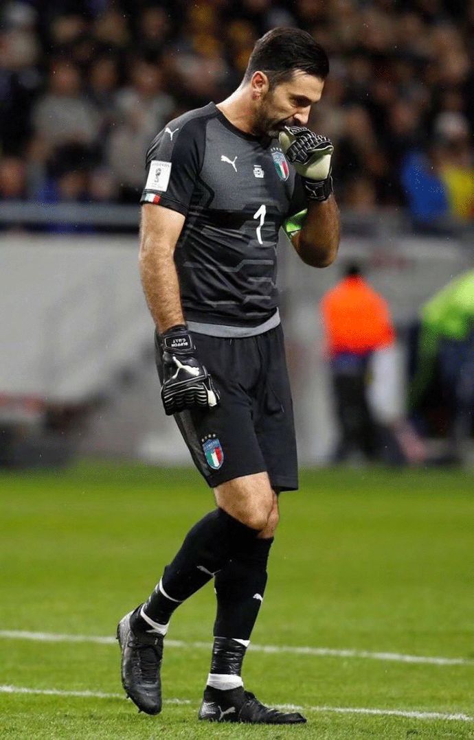 乌度卡：控卫是最难打的位置之一，阿门需要在攻传之间找平衡